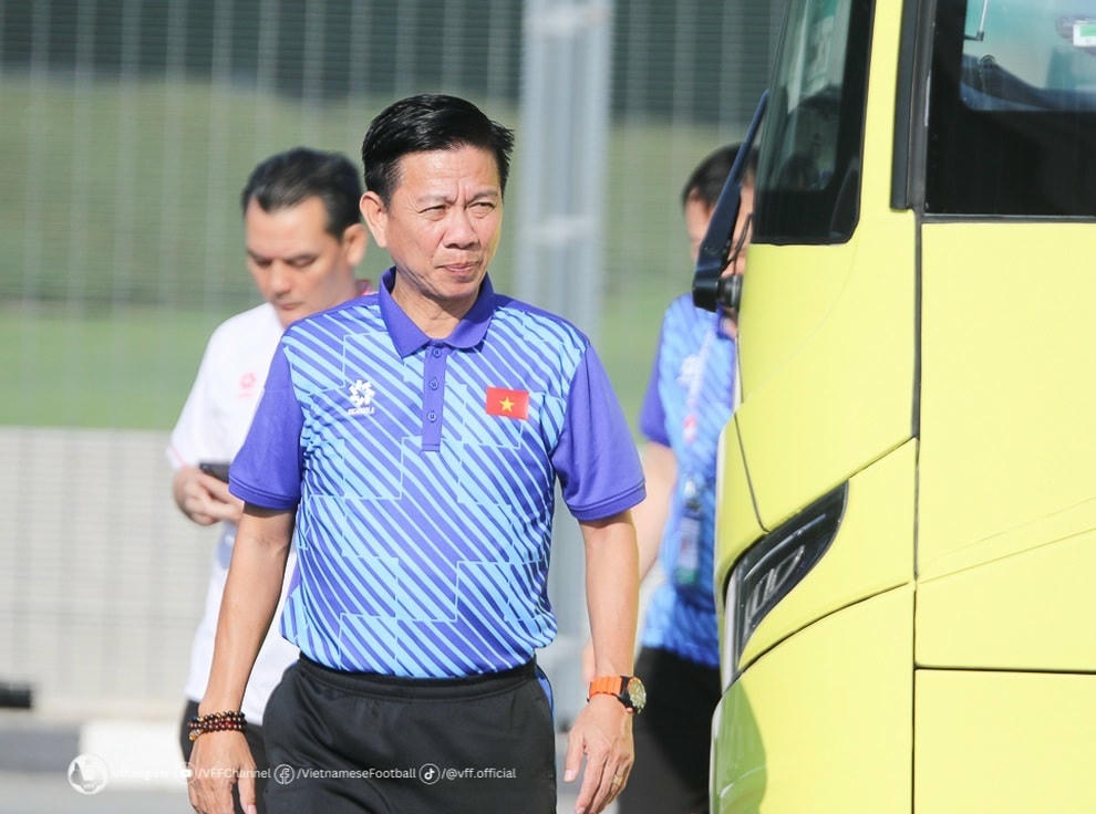 U23 Việt Nam 1-0 U23 Malaysia (hiệp 1): Siêu phẩm của Văn Khang - 4 U23 Việt Nam 1-0 U23 Malaysia (hiệp 1): Siêu phẩm của Văn Khang - 4