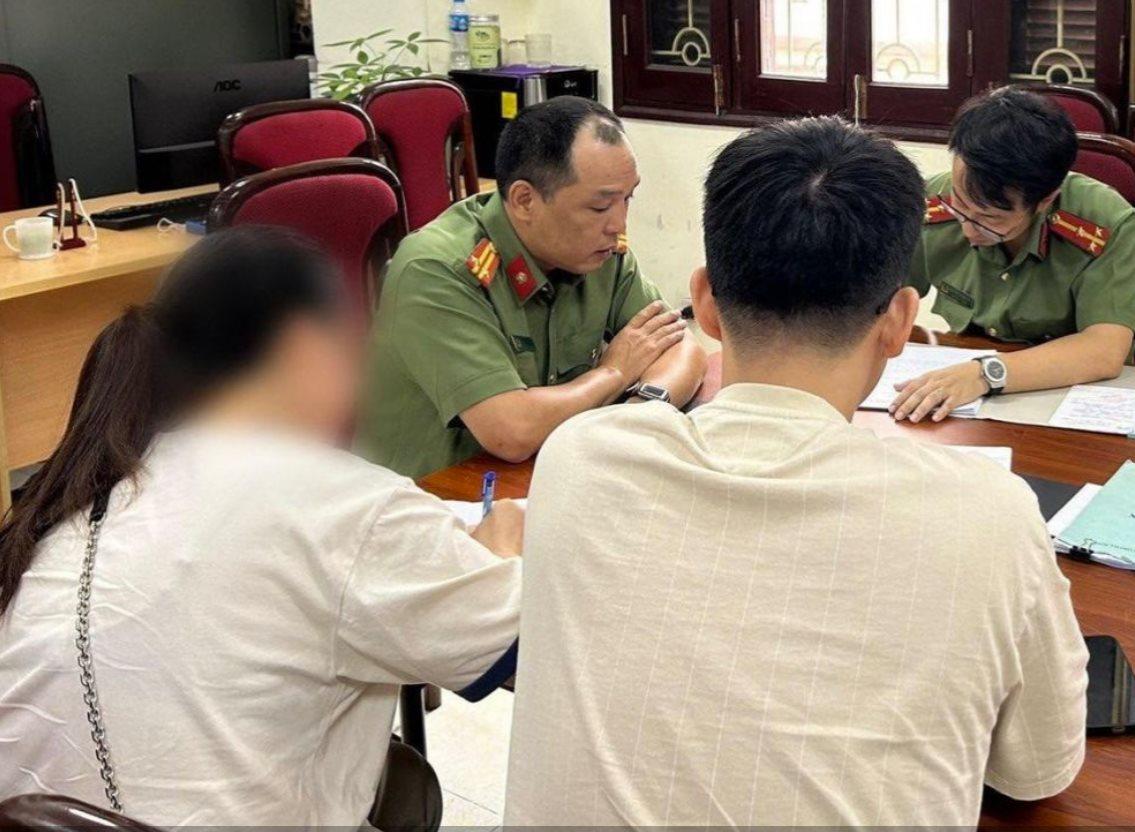 xu-phat-2-chu-tai-khoan-facebook-dang-tin-sai-su-that-ve-vu-chay-o-trung-kinh-ddk.png