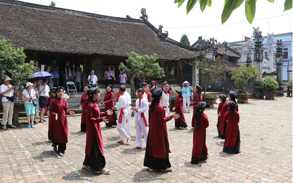 bai thay