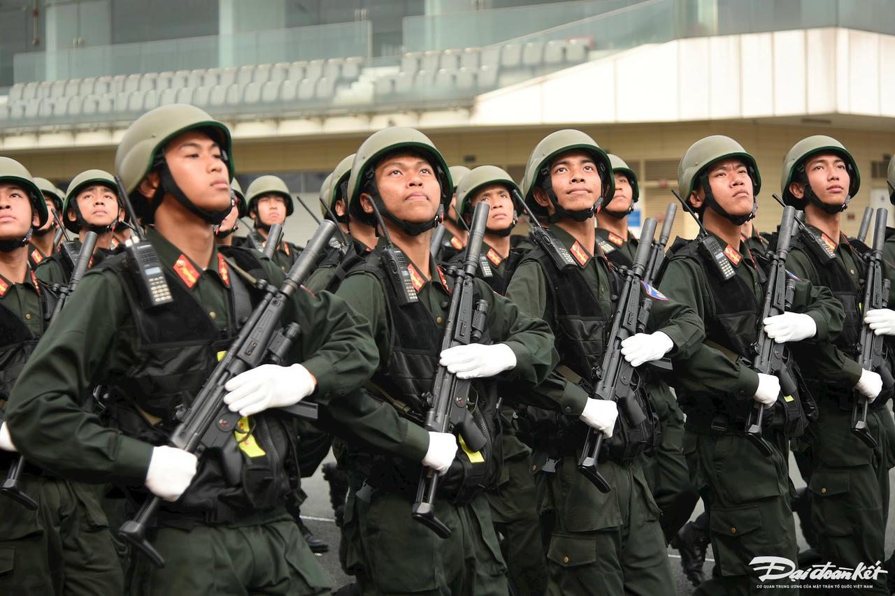ky-niem-50-nam-canh-sat-co-dongntd_7983.jpg