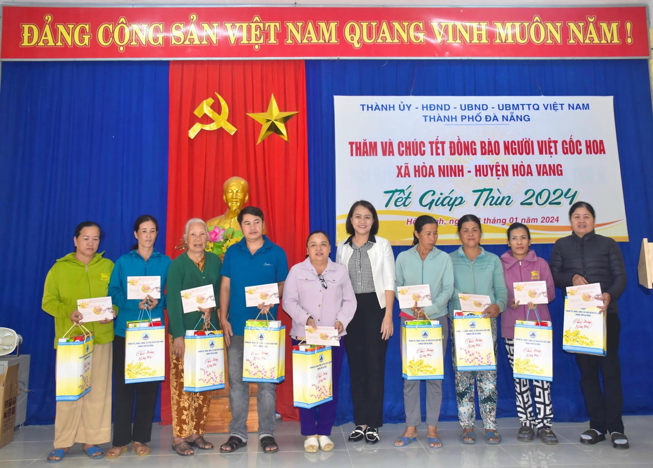 co-tu-trung-nghia-tran-thi-man.jpg