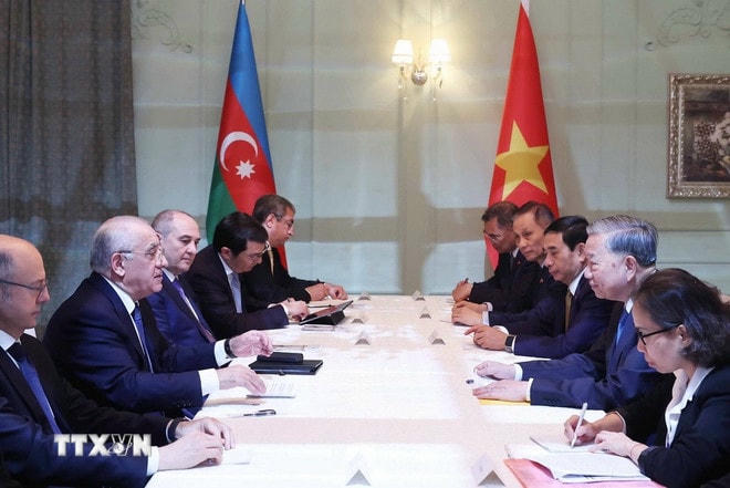 Tổng Bí thư Tô Lâm hội kiến Thủ tướng Azerbaijan Ali Asadov. (Ảnh: Thống Nhất/TTXVN) ttxvn-tong-bi-thu-hoi-kien-thu-tuong-azerbaijan-4.jpg