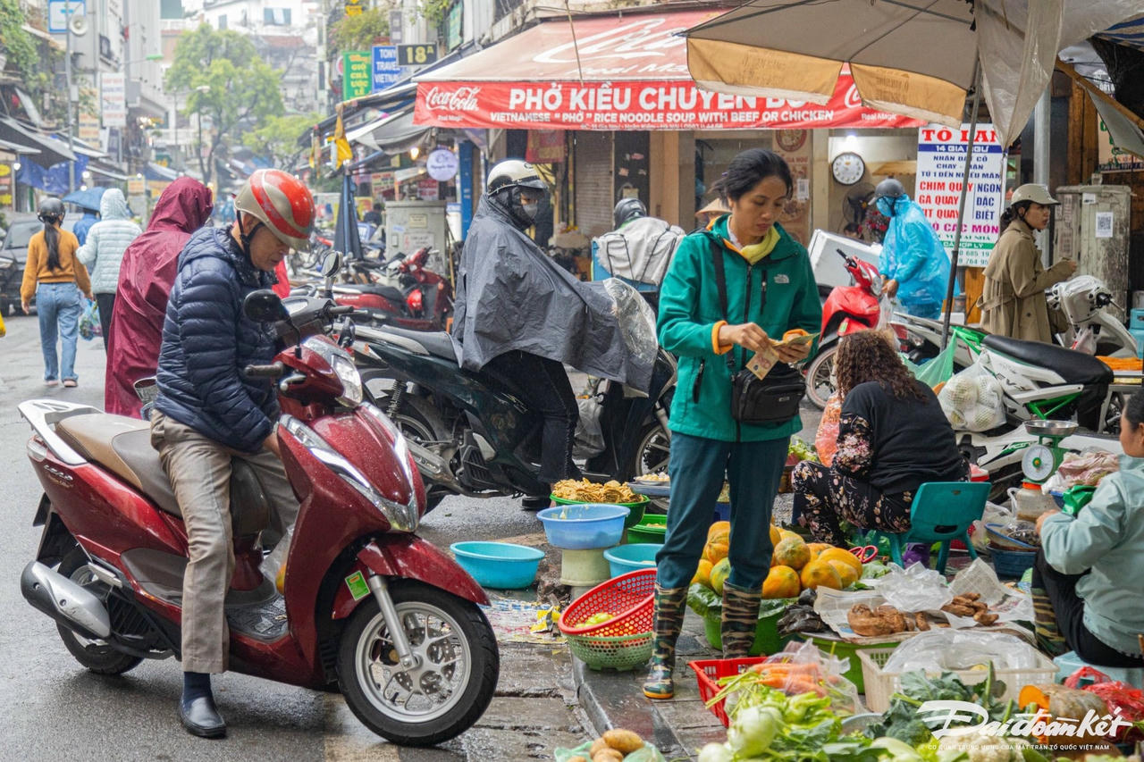 W_cho_ram-le-khanh14.jpg