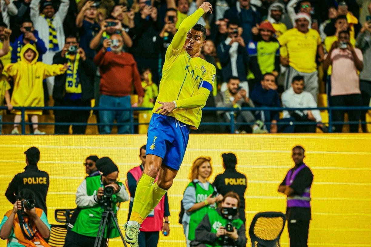 Ronaldo ghi bàn, Al Nassr thắng trận thứ 5 liên tiếp - 1