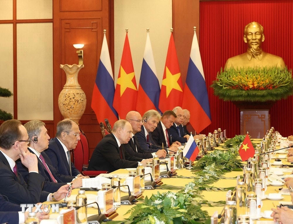 TTXVN_2006TongbithuTongthongVietnamNga3.jpg
