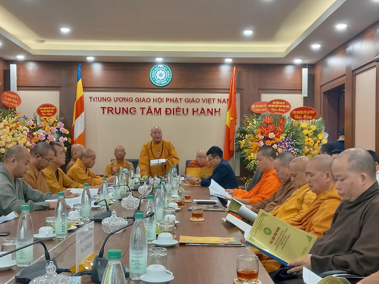 Hòa Thượng Thích Gia Quang phát biểu tại lễ tổng kết.