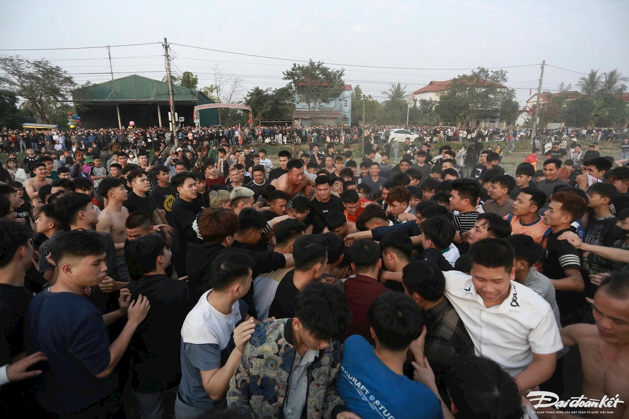 phet_le-khanh9.jpg