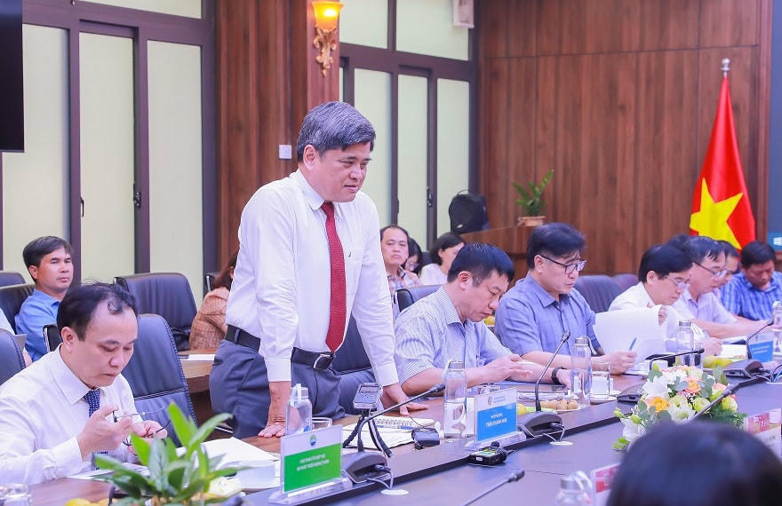 Thứ trưởng Bộ Nông nghiệp và Phát triển nông thôn Việt Nam - Trần Thanh Nam phát biểu tại buổi ký kết.