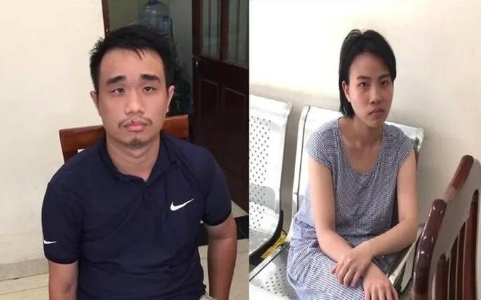 Hai đối tượng Hoàng Thế Vũ và Đoàn Diệu Linh tại cơ quan công an. Ảnh: Công an Hà Nội