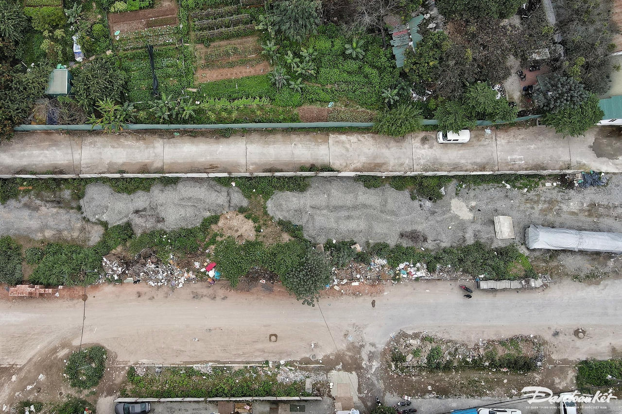 W_vanh_dai_2-5-le-khanh8.jpg