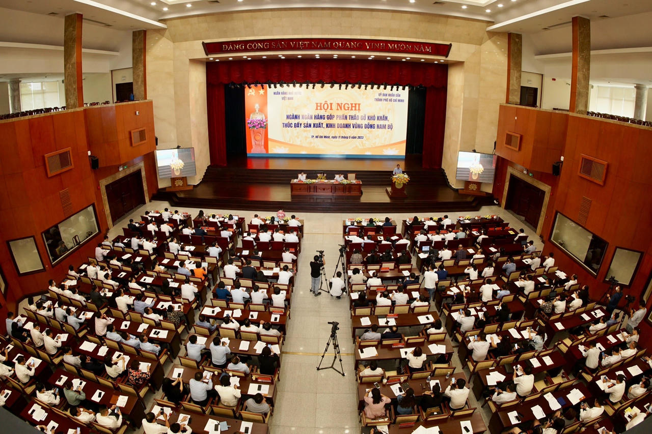 Quang cảnh hội nghị.