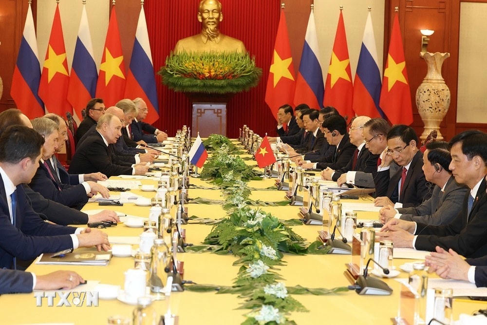 TTXVN_2006TongbithuTongthongVietnamNga5.jpg