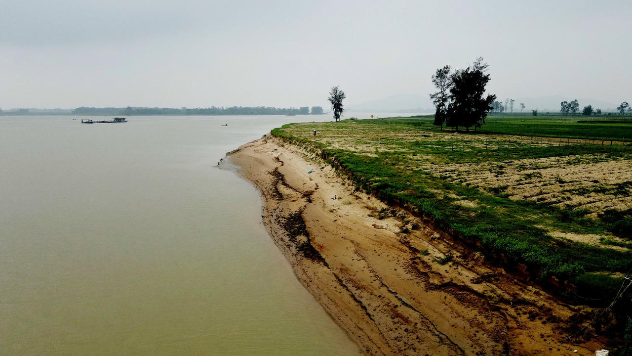 satlo3.jpg