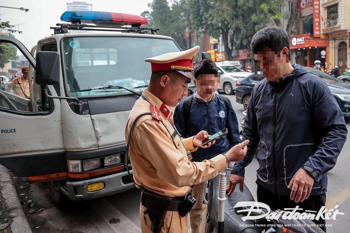 vi_pham_le_khanh60(1).jpg