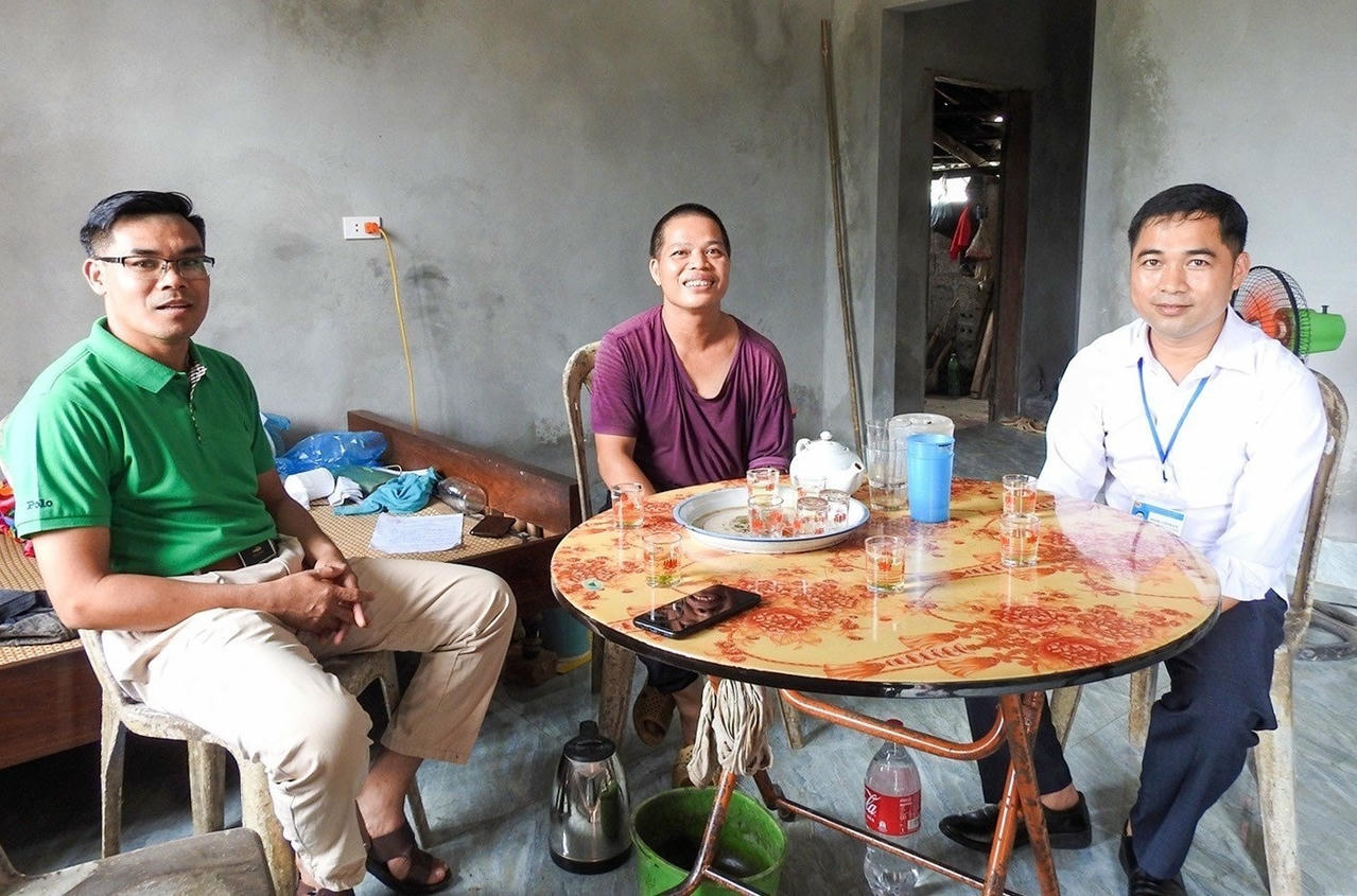 Anh Vi Văn Minh (giữa) được hỗ trợ từ chương trình 1719
