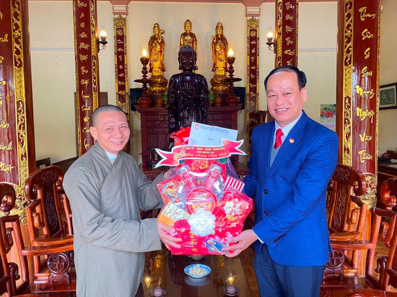 1.hue-nhan.jpg