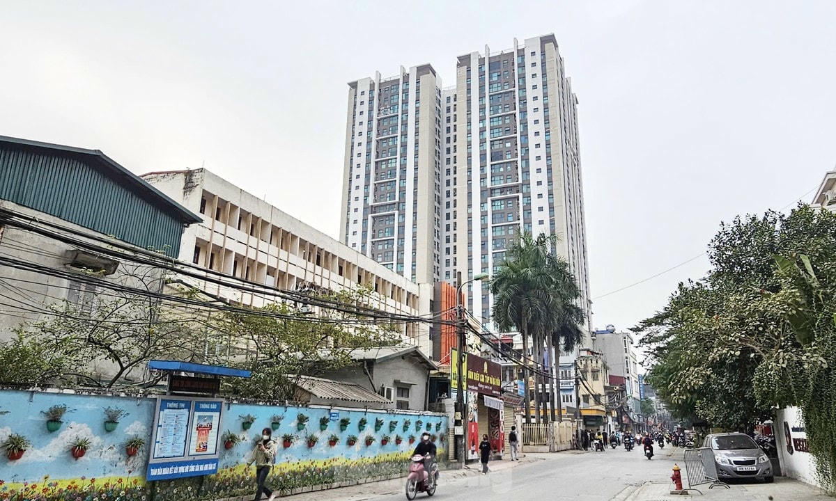 Các dự án chung cư tại Hà Nội có giá bán tăng mạnh so với trước đây. Ảnh: Quang Lộc.
