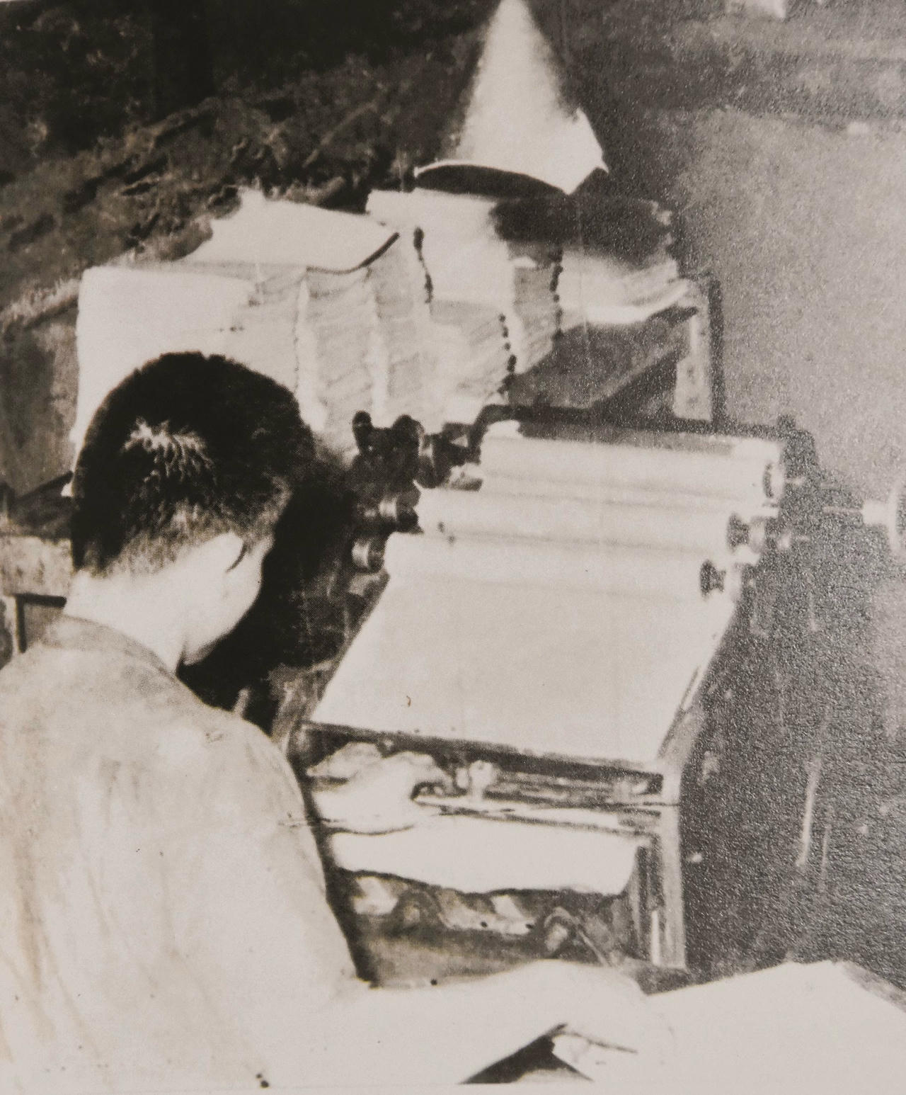 anh-1-nha-in-bao-giai-phong-giua-dai-ngan.jpg