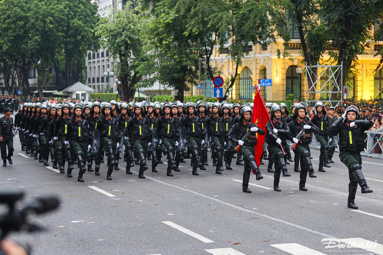 diễu binh31
