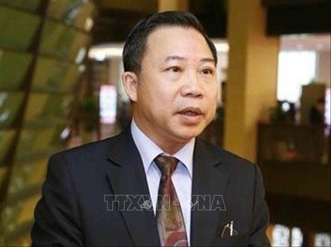 luu-binh-nhuong-151123.jpg