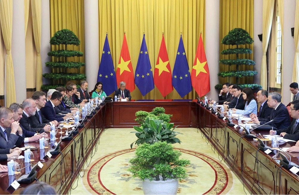 vna_potal_chu_tich_nuoc_to_lam_tiep_dai_su_cac_nuoc_lien_minh_chau_au_7418792.jpg