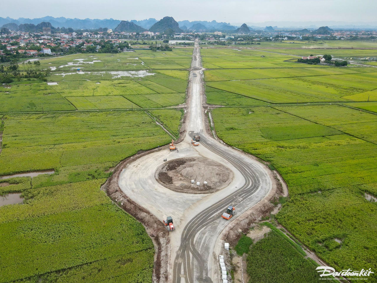 dji_fly_20241023_153650_796_1729672630341_photo.jpg