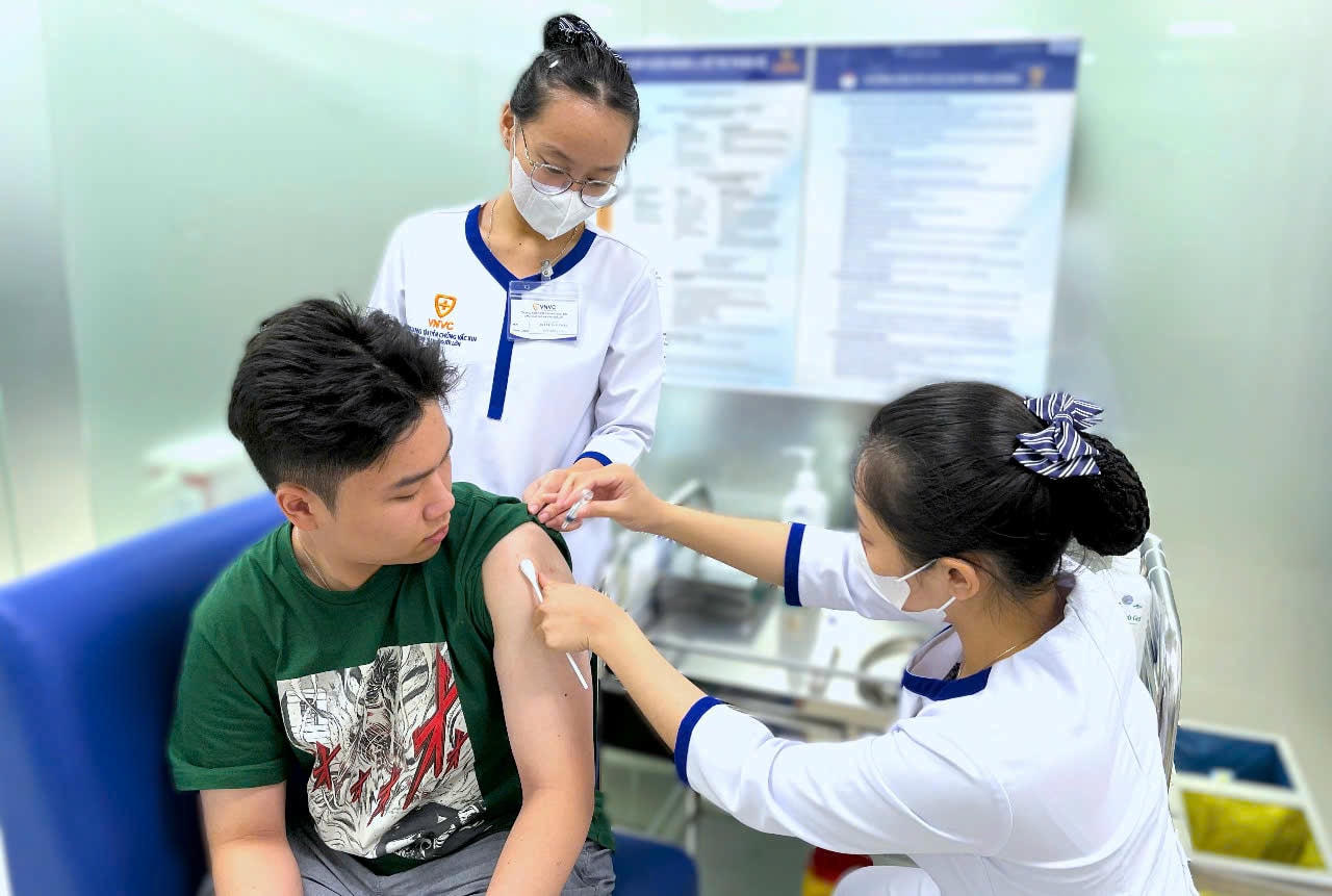 Cúm mùa là bệnh truyền nhiễm có khả năng lây truyền rất cao khiến cộng đồng