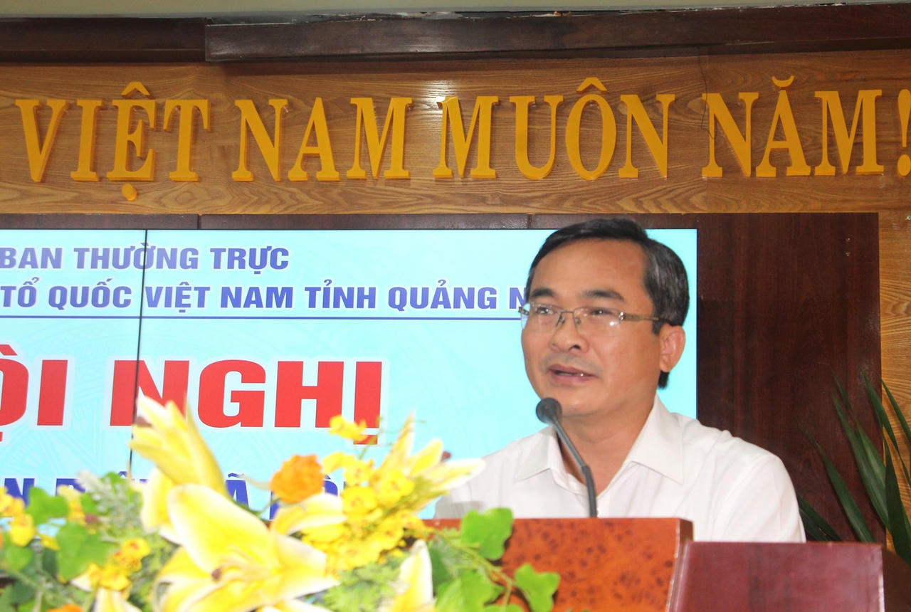 hoi-nghi-1.jpg