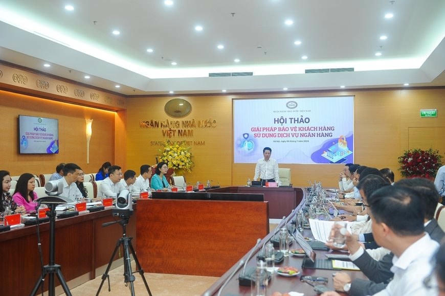 anh-bai-tren-trang-15.jpg