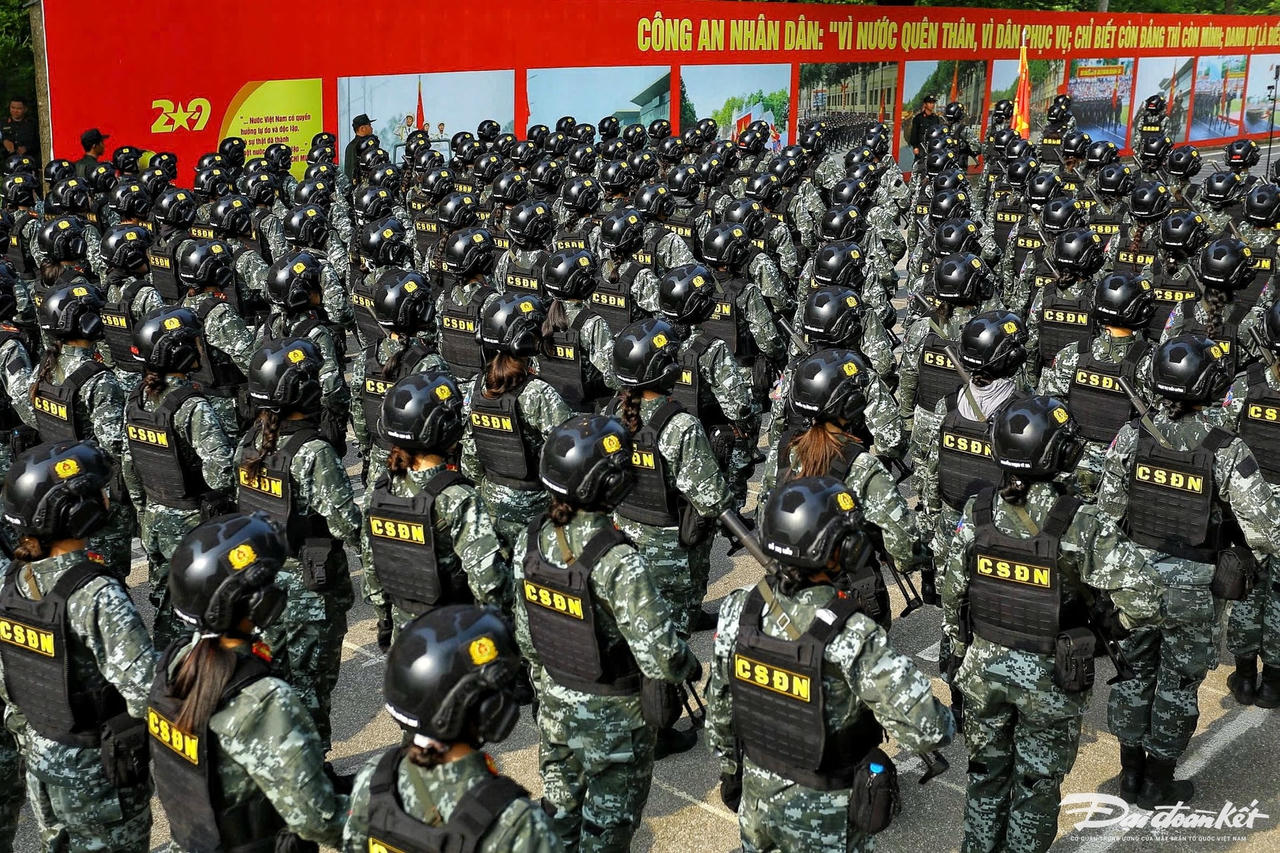 diễu binh23