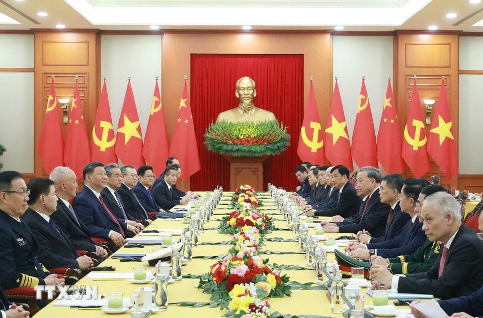 Tổng Bí thư Tô Lâm hội đàm với Tổng Bí thư, Chủ tịch nước Trung Quốc Tập Cận Bình. (Ảnh: Thống Nhất/TTXVN)