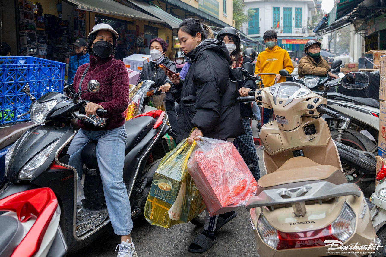 W_pho_banh_keo-le-khanh37.jpg