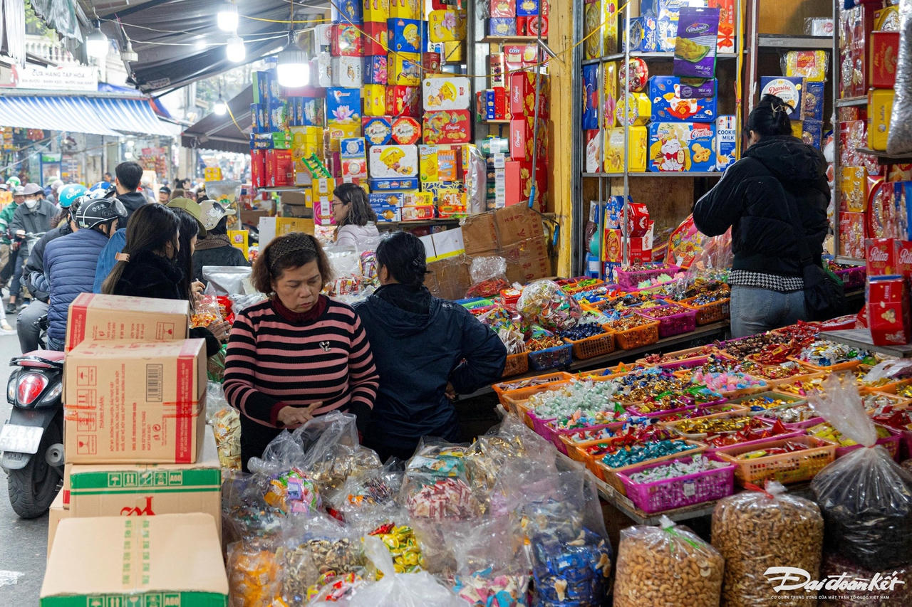 W_pho_banh_keo-le-khanh11.jpg