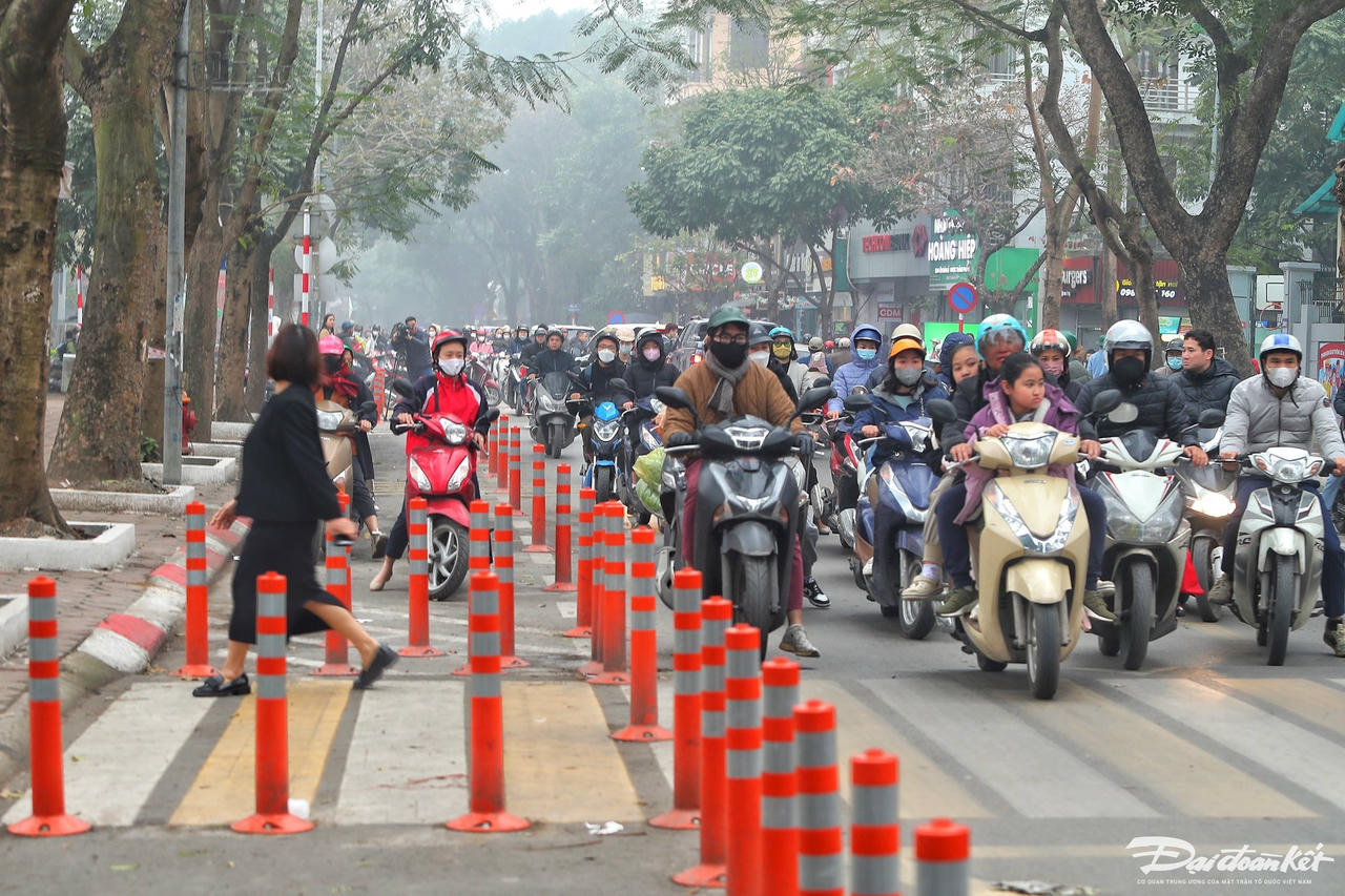 W_cam_xe_o_to-le-khanh10.jpg