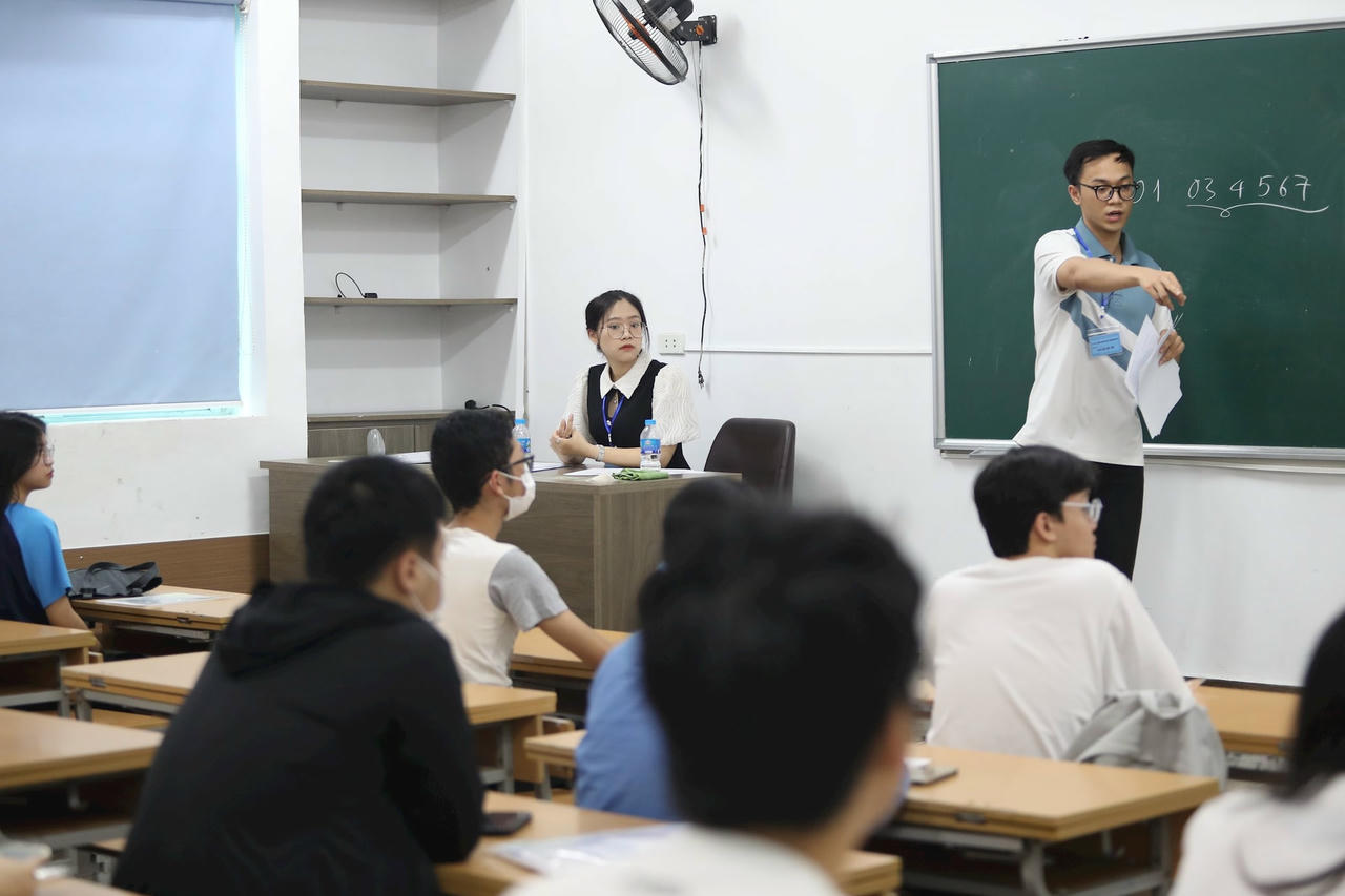 hoc-sinh14(1)-6d7f7214a0a4f7475c35447779b18d43.jpg
