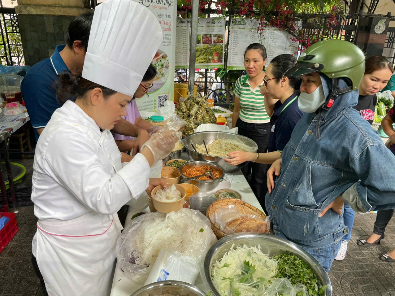 chợ xanh 2