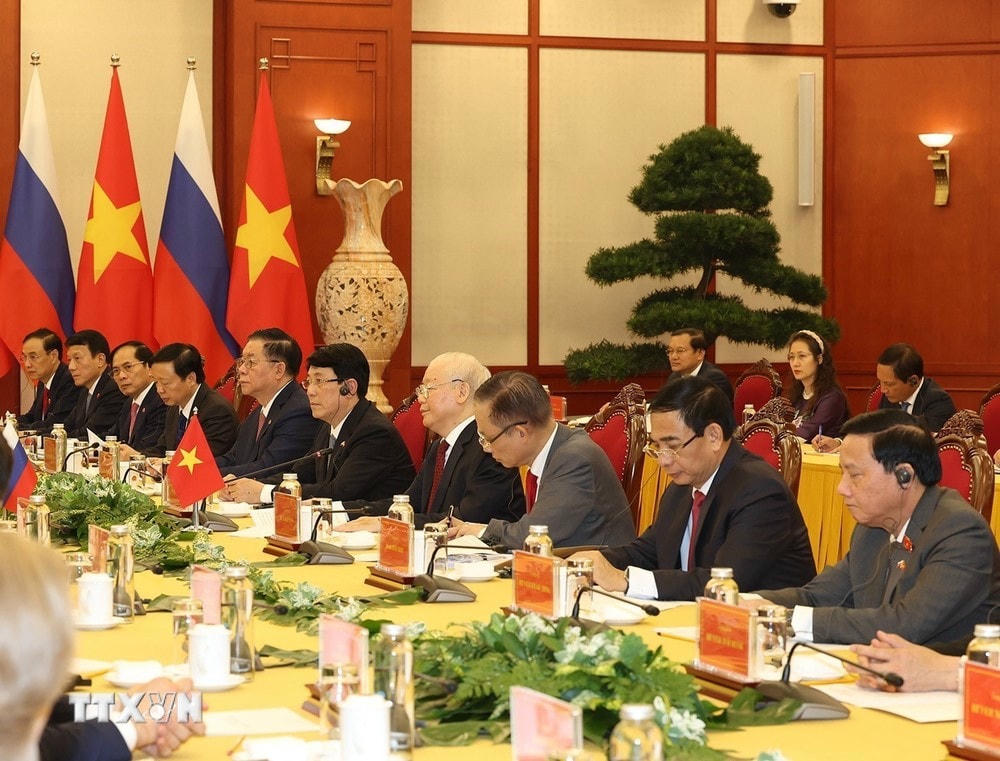TTXVN_2006TongbithuTongthongVietnamNga4.jpg
