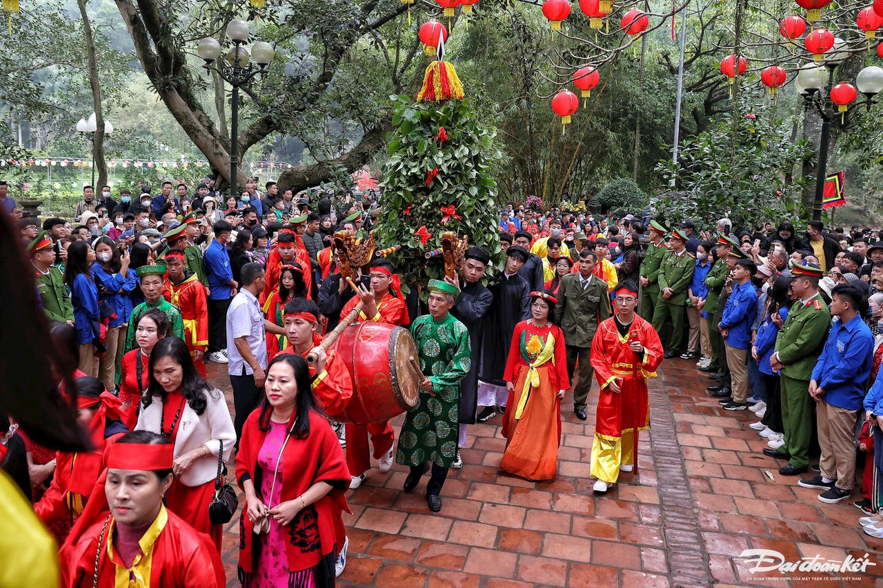 W_hoi_giong_soc_son-le-khanh8.jpg