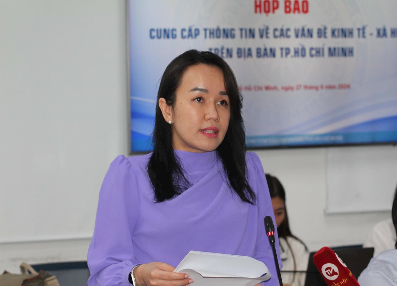 12.-ba-le-thien-quynh-nhu-chanh-van-phong-so-y-te-3-.jpg