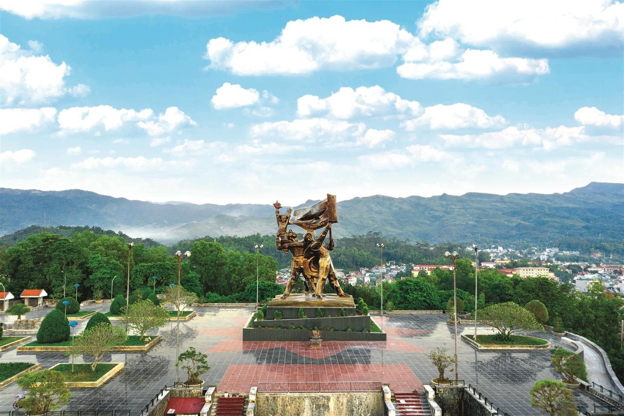 11-vietlinh.jpg