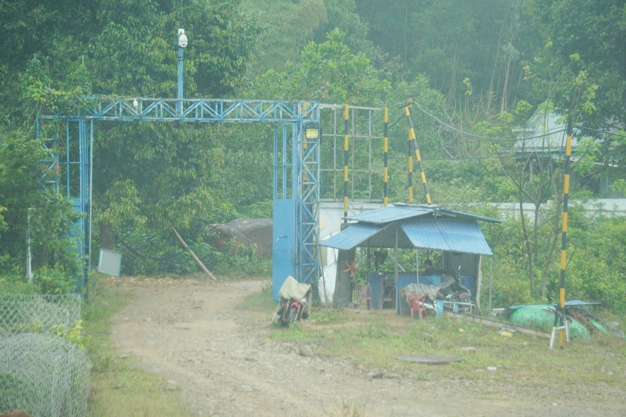 anh-bai-tren(1).jpg