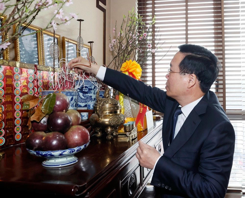 ttxvn_chu tich nuoc chuc tet dang huong (2).jpg