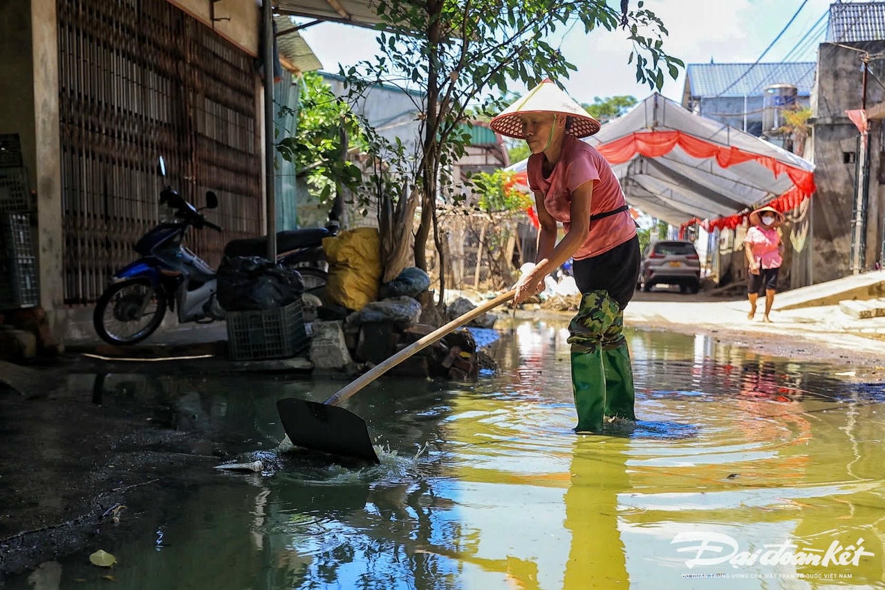 nuoc_rut_le-khanh4.jpg