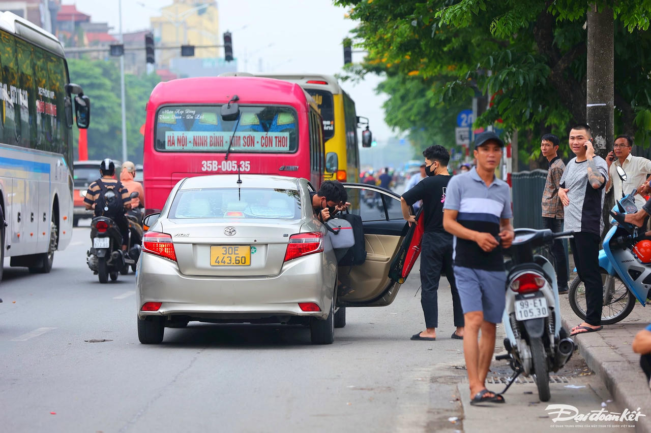 xe_du_ben_coc-le-khanh5.jpg