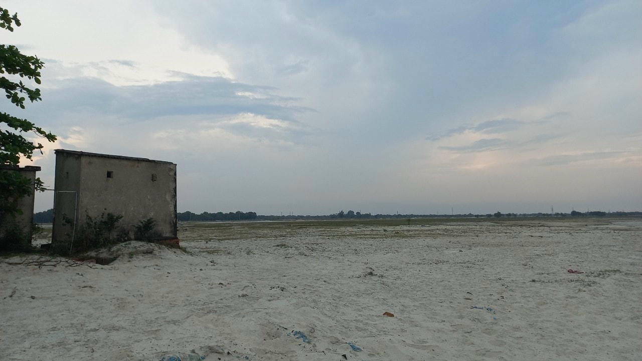 Tuy nhiên, sau hơn 10 năm triển khai, dự án dường như vẫn chỉ là bãi đất trống.