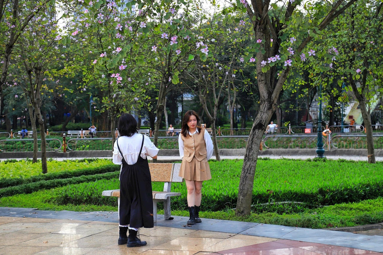 hoa_ban_cau_giay-le-khanh3-c313766a3b4f7ee5a1c77d4ee2a7a995.jpg