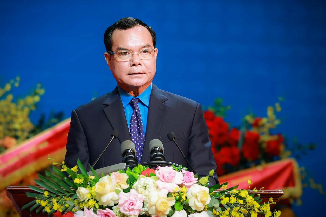 nguyen-dinh-khang-mi.jpeg