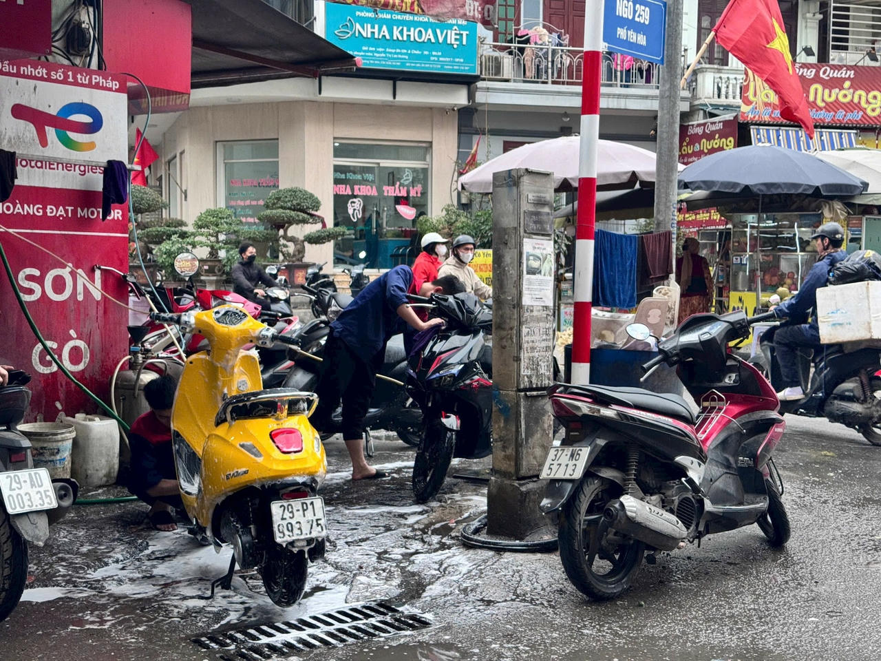 rua_xe-le-khanh20-e95edb79f26f7f79508131feda487edd.jpg