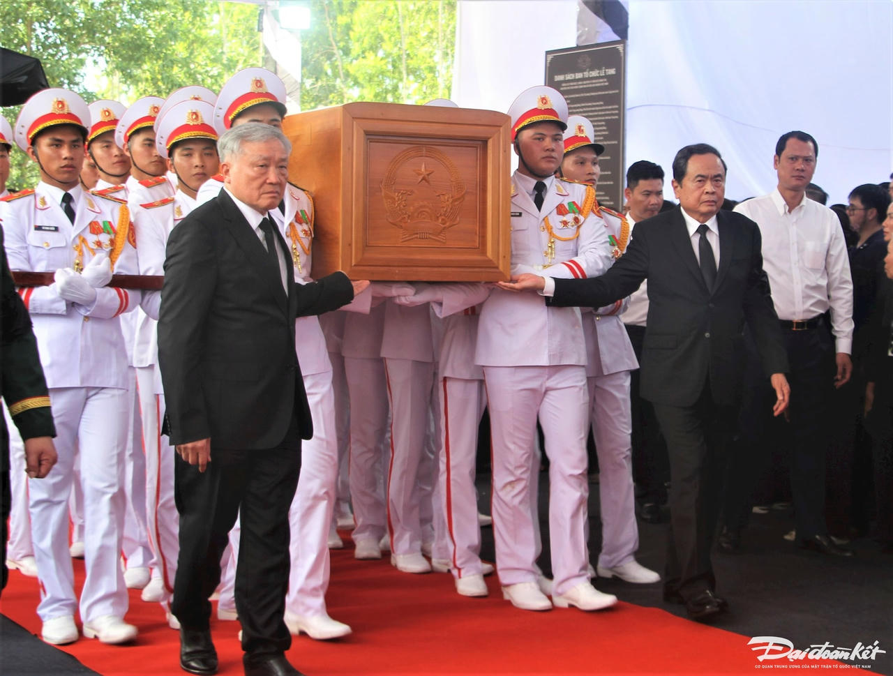 ANH 4