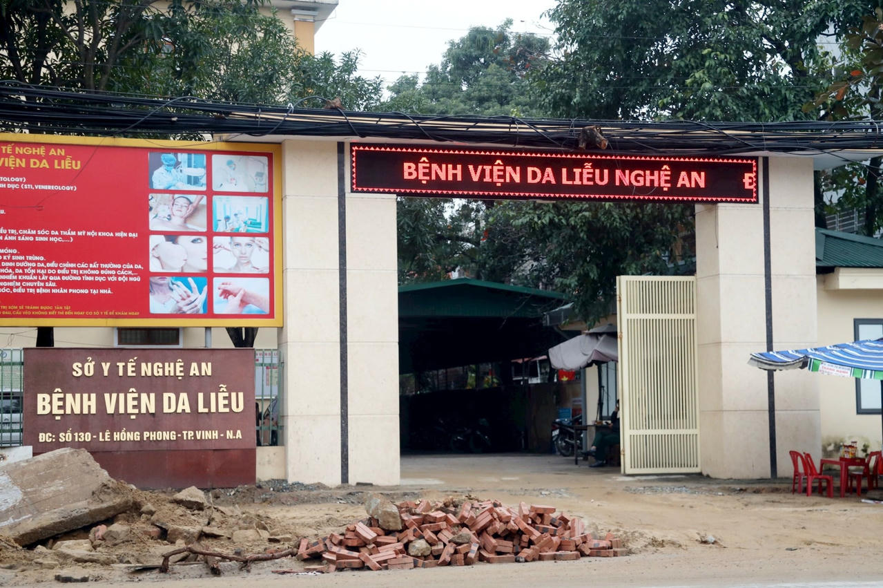 anh-bai-duoi.jpg